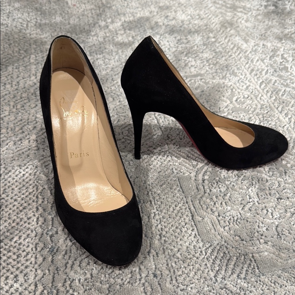 Christian Loubiton Black Suede Heels with Almond toe size 37